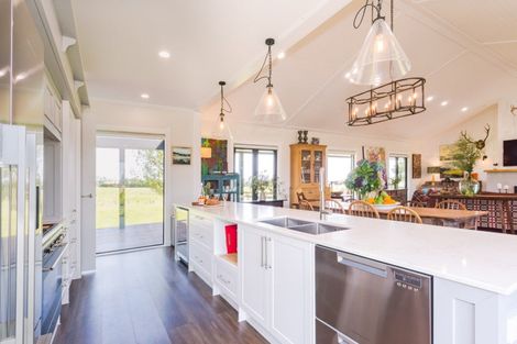 Photo of property in 146 White Rock Road, Martinborough, 5781