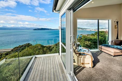 Photo of property in 10 Hervey Way, Kaiwharawhara, Wellington, 6035