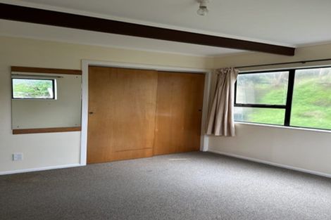 Photo of property in 2 Happy Valley Road, Owhiro Bay, Wellington, 6023