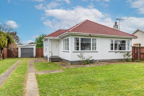Photo of property in 33 Bowen Street, Levin, 5510