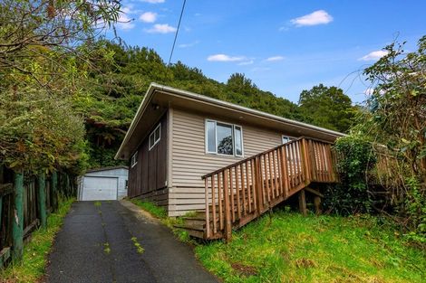 Photo of property in 22 Bridge Road, Birchville, Upper Hutt, 5018