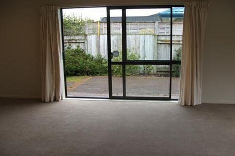 Photo of property in 7a Balmerino Grove, Waikanae, 5036