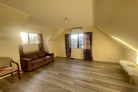 Photo of property in 2 Exler Place, Avondale, Auckland, 0600
