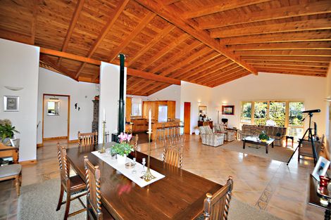 Photo of property in 1066 Leigh Road, Matakana, Warkworth, 0985