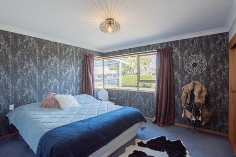 Photo of property in 74 Arthur Street, Winton, 9720