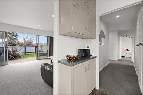 Photo of property in 54 Upham Street, Havelock North, 4130