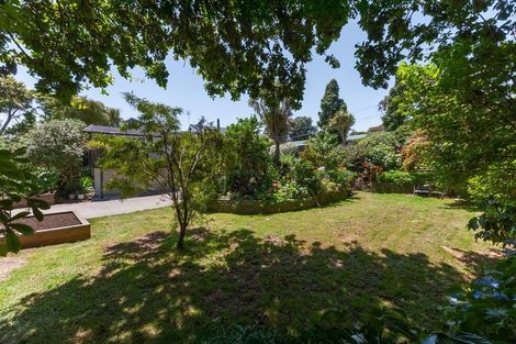 Photo of property in 15 Tiromoana Road, Raumati South, Paraparaumu, 5032