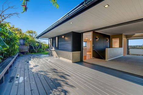 Photo of property in 21 Bayview Park Lane, Orewa, 0931
