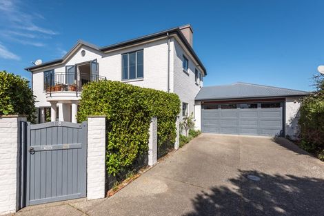 Photo of property in 16 Clyde Road, Upper Riccarton, Christchurch, 8041