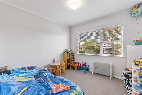 Photo of property in 46 Woodstock Road, Forrest Hill, Auckland, 0620