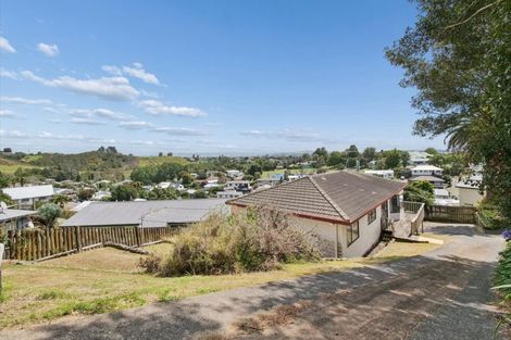 Photo of property in 14 Pelorus Street, Welcome Bay, Tauranga, 3112