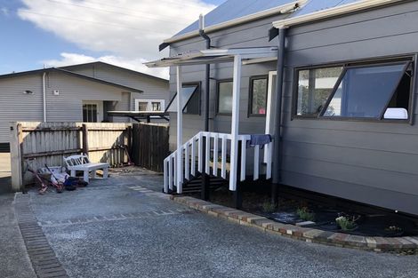Photo of property in 2/19 Ferguson Street, Mangere East, Auckland, 2024