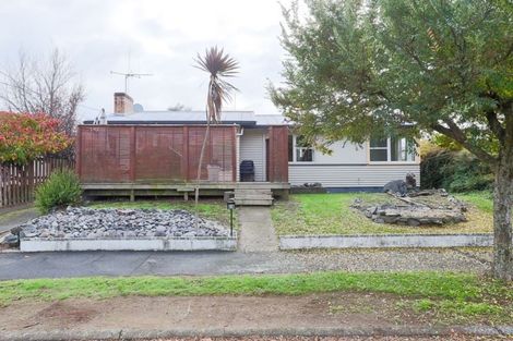 Photo of property in 28 Larnach Street, St Andrews, Hamilton, 3200