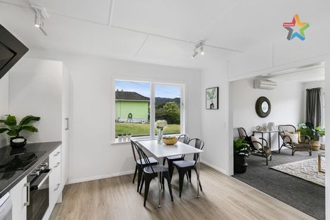 Photo of property in 165 Wellington Road, Wainuiomata, Lower Hutt, 5014