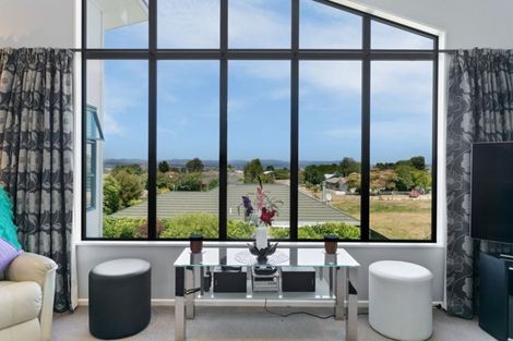 Photo of property in 17 Vaucluse Drive, Nukuhau, Taupo, 3330