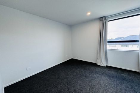 Photo of property in 5a Malaga Crescent, Harewood, Christchurch, 8051