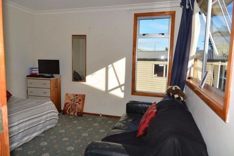 Photo of property in 63 Cunningham Street, Grasmere, Invercargill, 9810