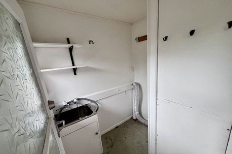 Photo of property in 34 Levesque Street, Birkdale, Auckland, 0626