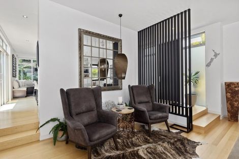 Photo of property in 8 Sylvan Park Avenue, Milford, Auckland, 0620