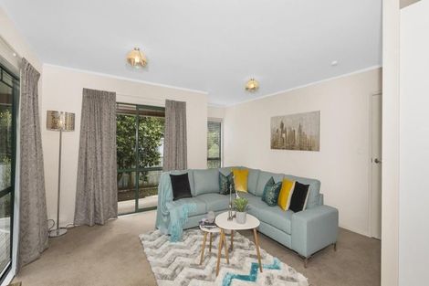 Photo of property in 9c John F Kennedy Place, Glen Eden, Auckland, 0602