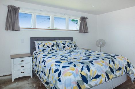 Photo of property in 19 Johnston Street, Foxton, 4814