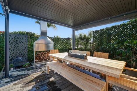 Photo of property in 12 Vera Court, Silverdale, 0932