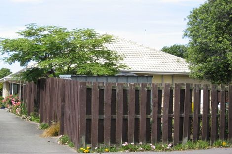 Photo of property in 1/10 Seafield Place, South New Brighton, Christchurch, 8062