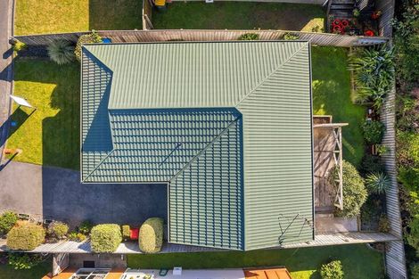 Photo of property in 16 Pohutukawa Grove, Titahi Bay, Porirua, 5022