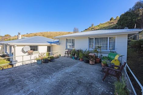 Photo of property in 18 Derwent Street, Oamaru North, Oamaru, 9400