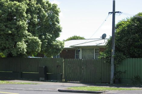 Photo of property in 120 Great South Road, Takanini, 2112