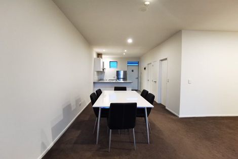 Photo of property in 106/102 Pakuranga Road, Pakuranga, Auckland, 2010