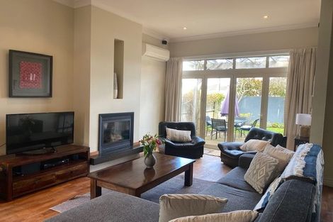 Photo of property in 42 Somme Street, St Albans, Christchurch, 8014