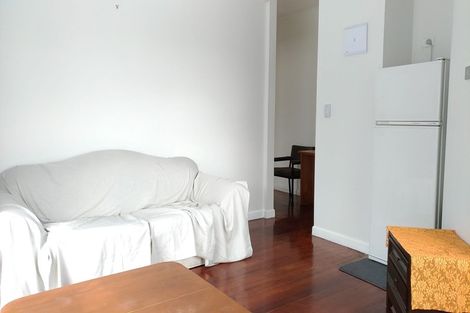 Photo of property in 1 Tyburnia Avenue, Mount Albert, Auckland, 1025