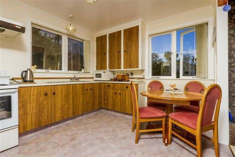 Photo of property in 70 Hillcrest Avenue, Hillcrest, Auckland, 0627
