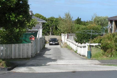 Photo of property in 4a Clarence Road, Northcote Point, Auckland, 0627