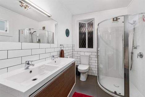 Photo of property in 1/38a Norwood Road, Bayswater, Auckland, 0622