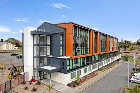 Photo of property in 10d/30 Westward Ho, Glen Eden, Auckland, 0602