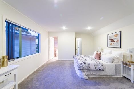 Photo of property in 4a Kennedy Avenue, Forrest Hill, Auckland, 0620