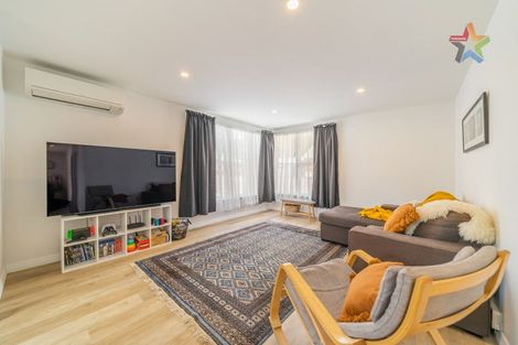 Photo of property in 14 Young Grove, Stokes Valley, Lower Hutt, 5019