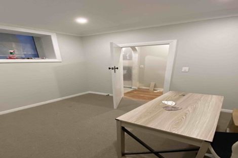 Photo of property in 97 Scenic Drive, Titirangi, Auckland, 0604