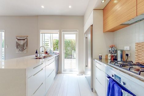 Photo of property in 143 Derwent Street, Island Bay, Wellington, 6023