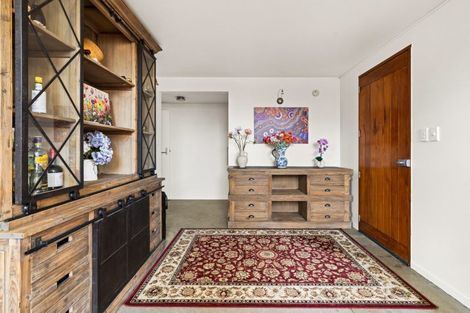 Photo of property in 17 Waghorne Street, Ahuriri, Napier, 4110