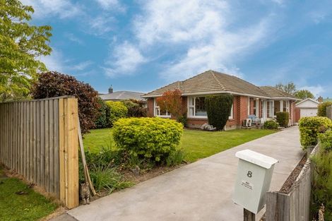 Photo of property in 8 Roslyn Avenue, Mairehau, Christchurch, 8052