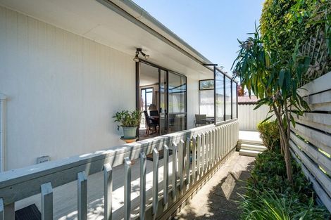 Photo of property in 1a Heath Street, St Andrews, Hamilton, 3200