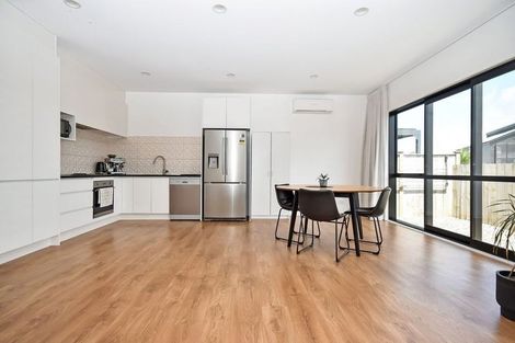 Photo of property in 120 Waekahu Road, Westgate, Auckland, 0814