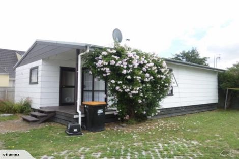 Photo of property in 4b Peter Hall Drive, Kelvin Grove, Palmerston North, 4414