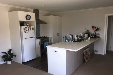 Photo of property in 1/28 Keats Crescent, Enderley, Hamilton, 3214