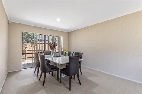 Photo of property in 202 Wattle Farm Road, Wattle Downs, Auckland, 2103