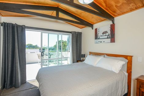 Photo of property in 39a Harper Road, Waimarama, Havelock North, 4294