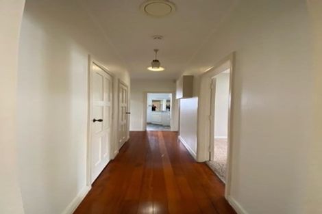 Photo of property in 72 Gribblehirst Road, Sandringham, Auckland, 1025